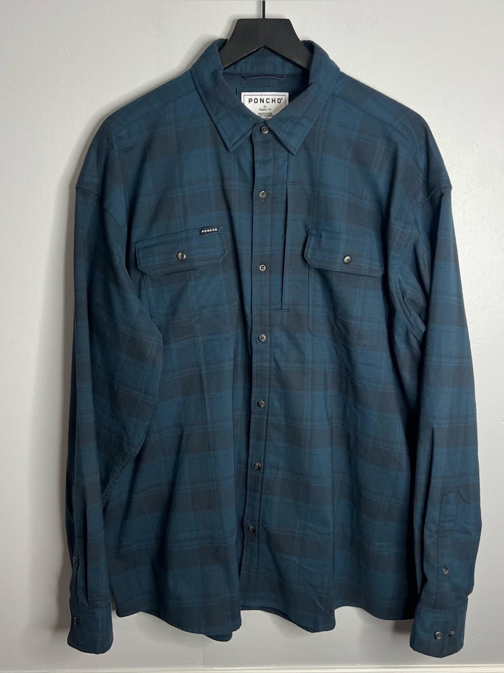 Poncho Outdoors The Blue Goose Button Down Flannel Shirt Mens XL Dark Blue Plaid